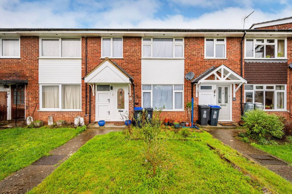 Property photo 2 of 11