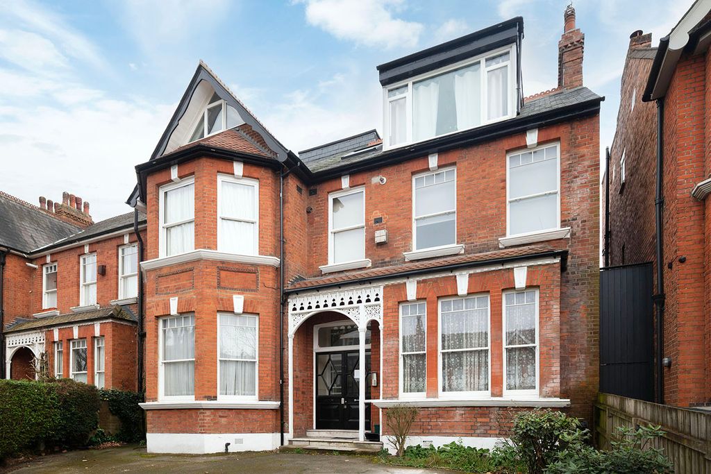 Property photo 2 of 12 Photo 1