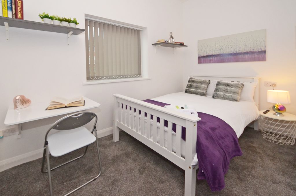 Property photo 1 of 7 Rm101