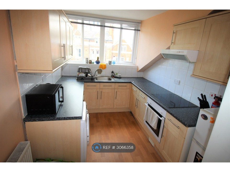 Property photo 3 of 6