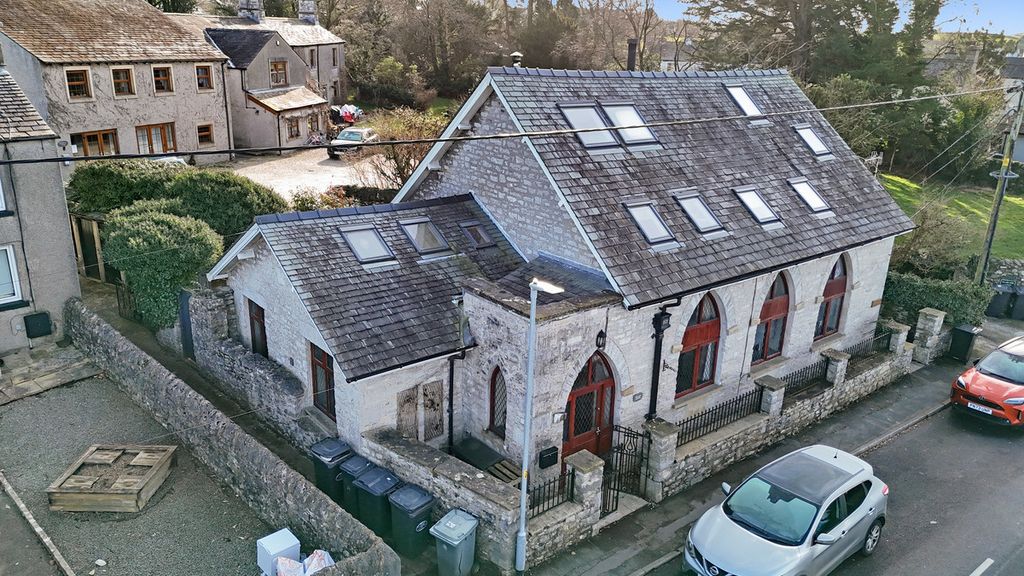 Property photo 1 of 25