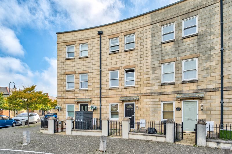 Property photo 1 of 23 Photo 2