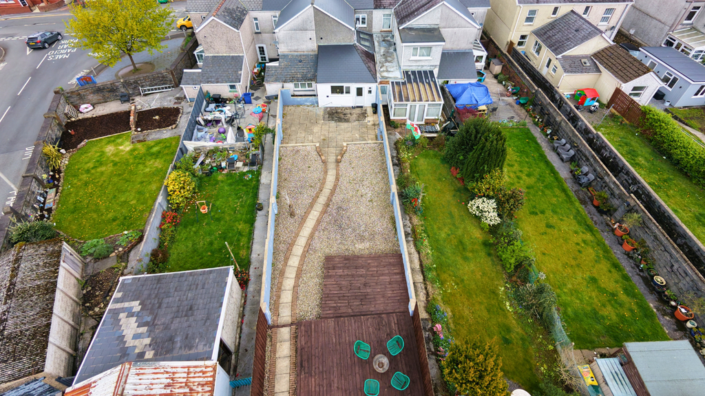 Property photo 3 of 24