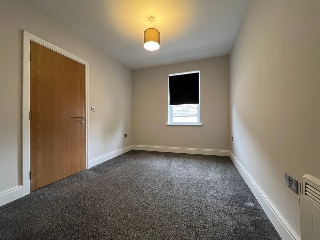 Property photo 2 of 8 Img_5643