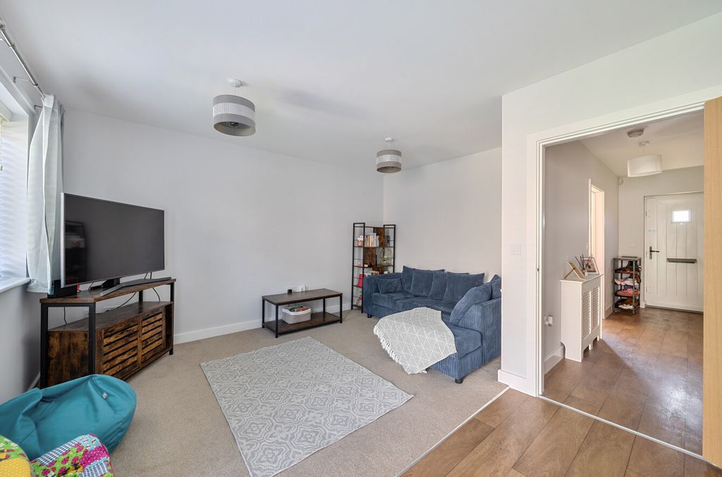 Property photo 2 of 12 1486597-14-6A4cd9...