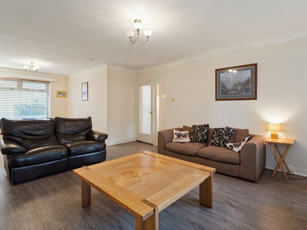 Property photo 3 of 25 3