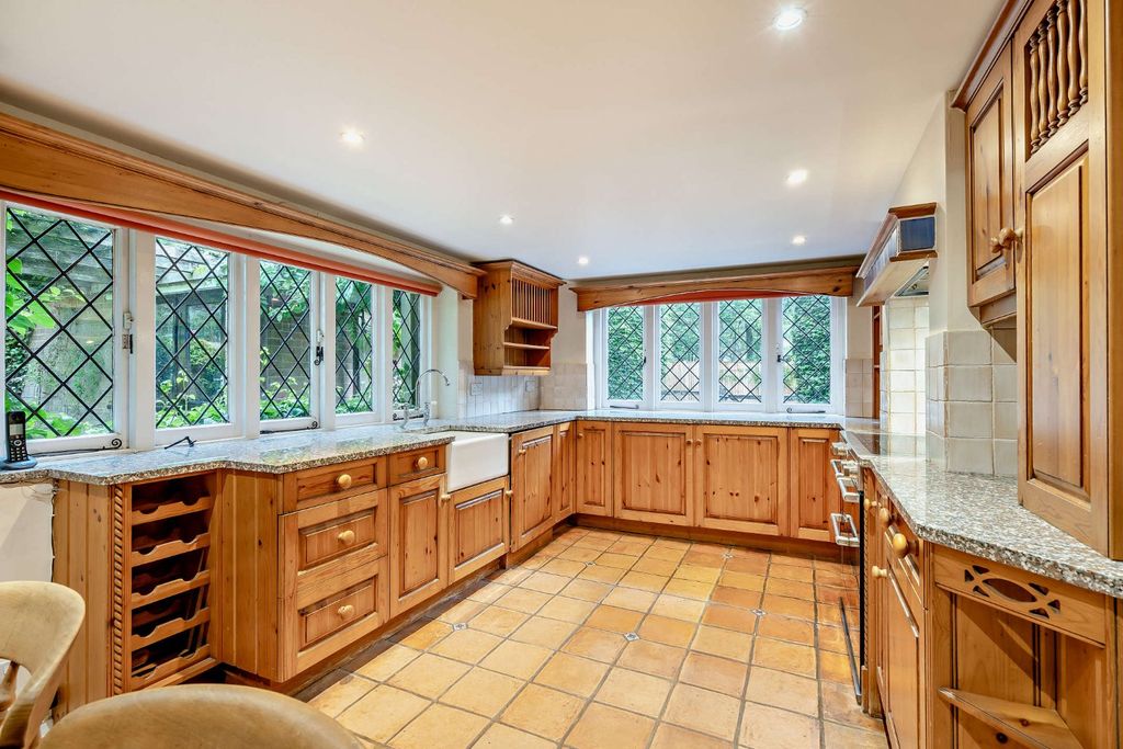 Property photo 3 of 13 Picture No. 15