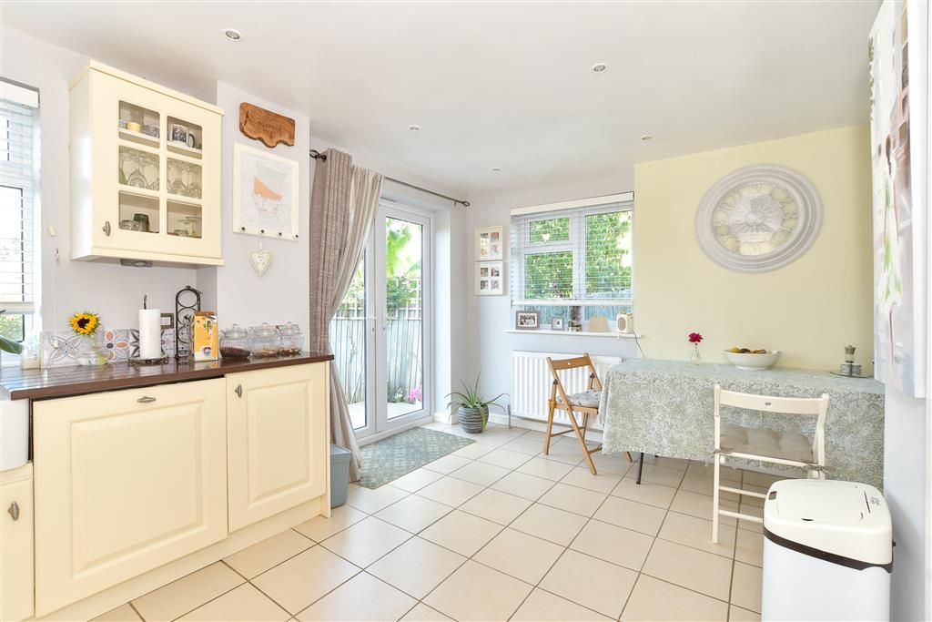Property photo 3 of 15 Kitchen/Dining Room