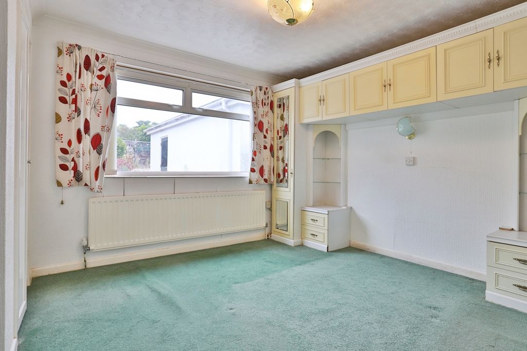 Property photo 2 of 15 Pbox-Img.Jpg