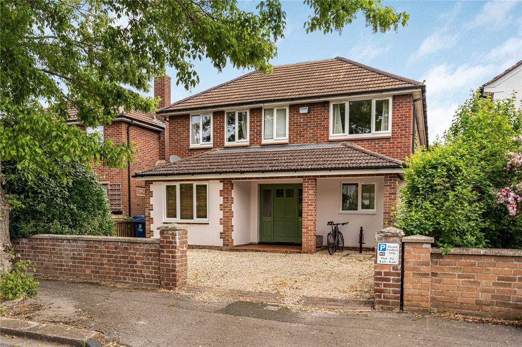 Property photo 1 of 17 Picture No. 04