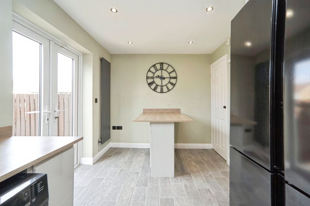 3 bed semi-detached house for saleWindmill Court, Lower Wortley, Leeds LS12