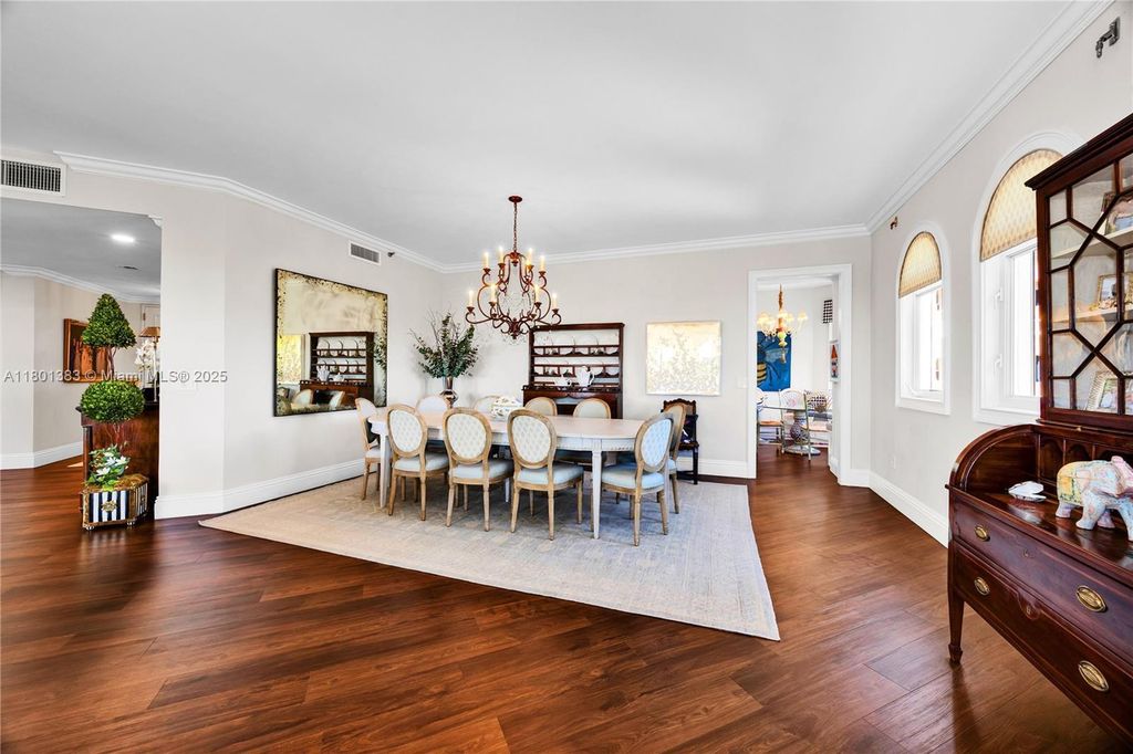 Property photo 2 of 3 <Alttext/>