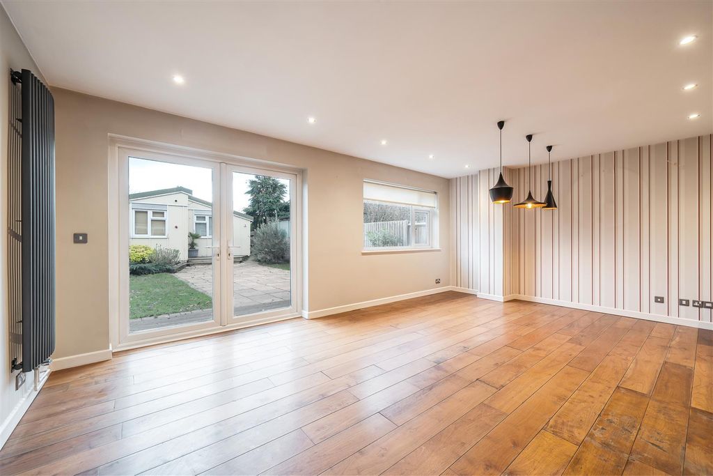 Property photo 2 of 19 1226303 (2).Jpg