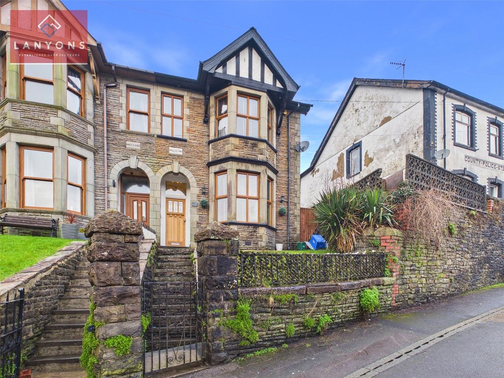 Property photo 1 of 24 Picture No. 73