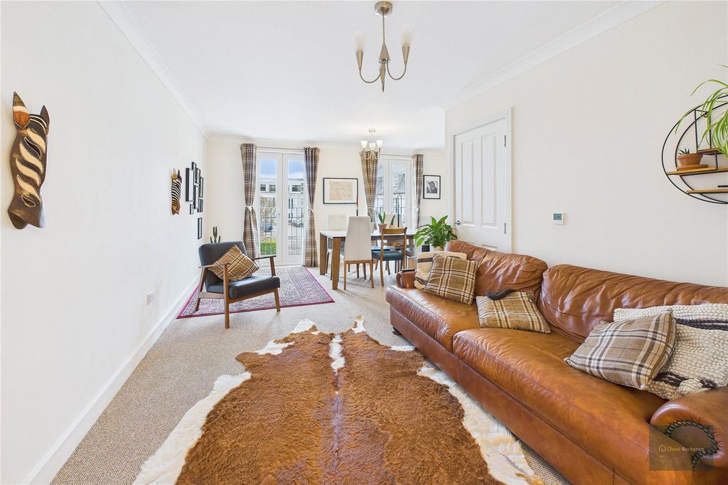 Property photo 2 of 19 Picture No. 08