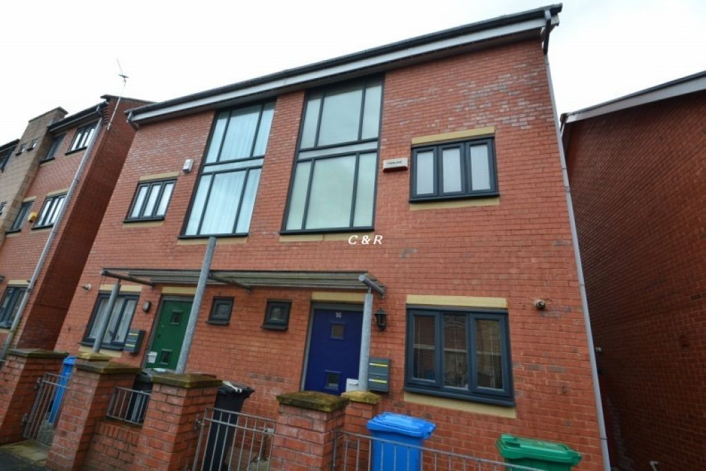 Property photo 1 of 13 3 Bedroom Town House For Rent