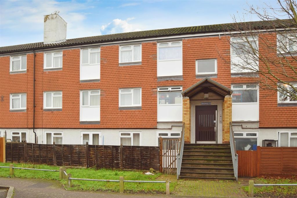 Property photo 3 of 9
