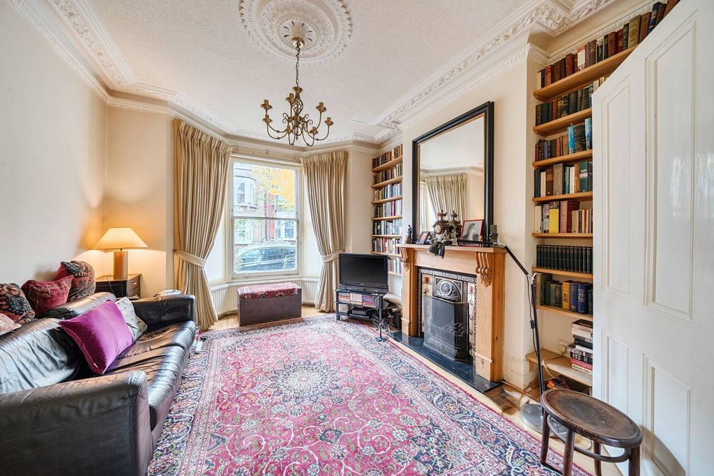 Property photo 1 of 14