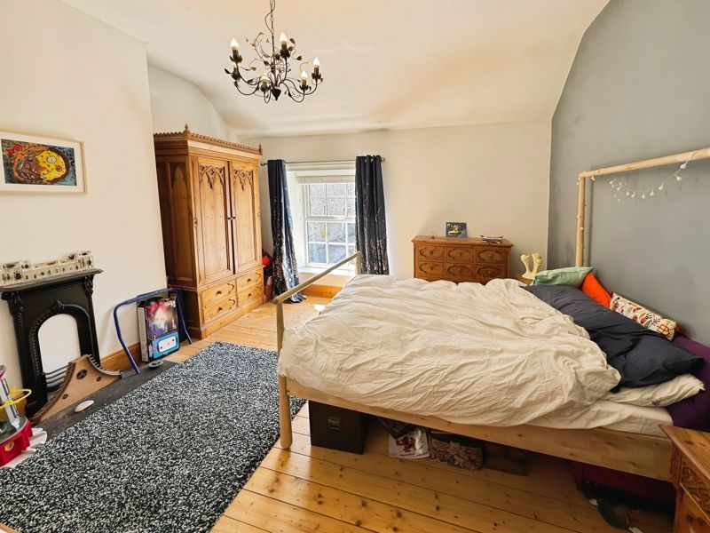 Property photo 3 of 13 Photo 2