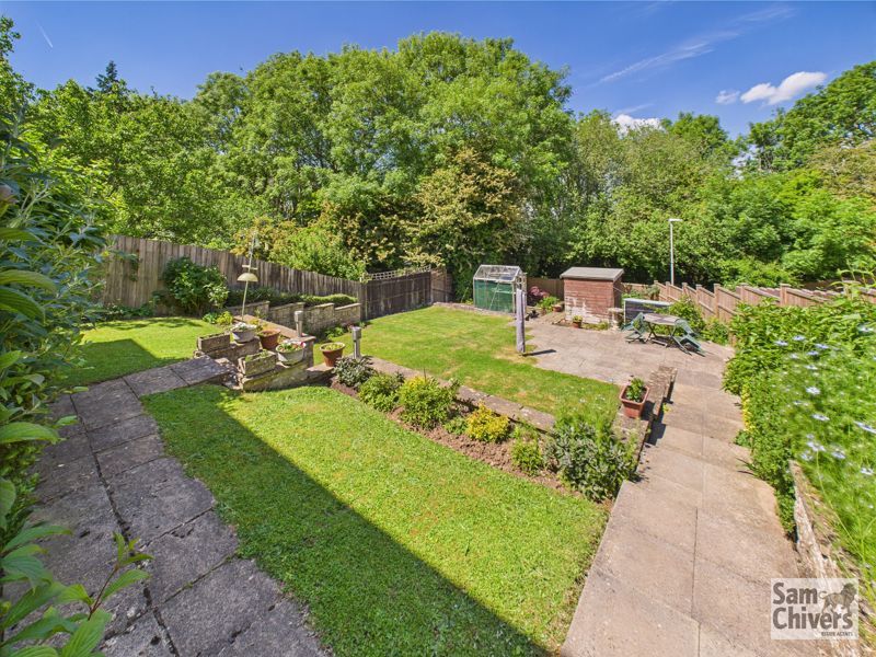 Property photo 3 of 21 Photo 2