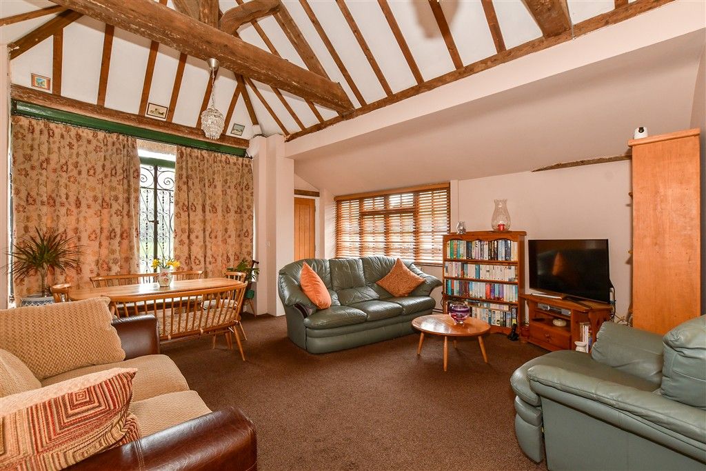 Property photo 3 of 15 Lounge/Dining Room Annexe