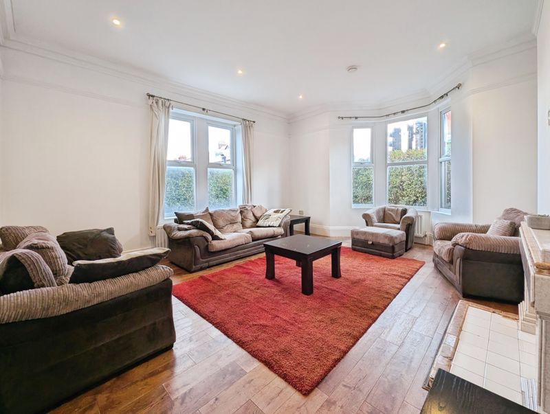 Property photo 3 of 20 Photo 14