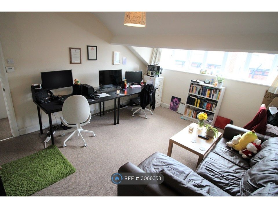 Property photo 2 of 6