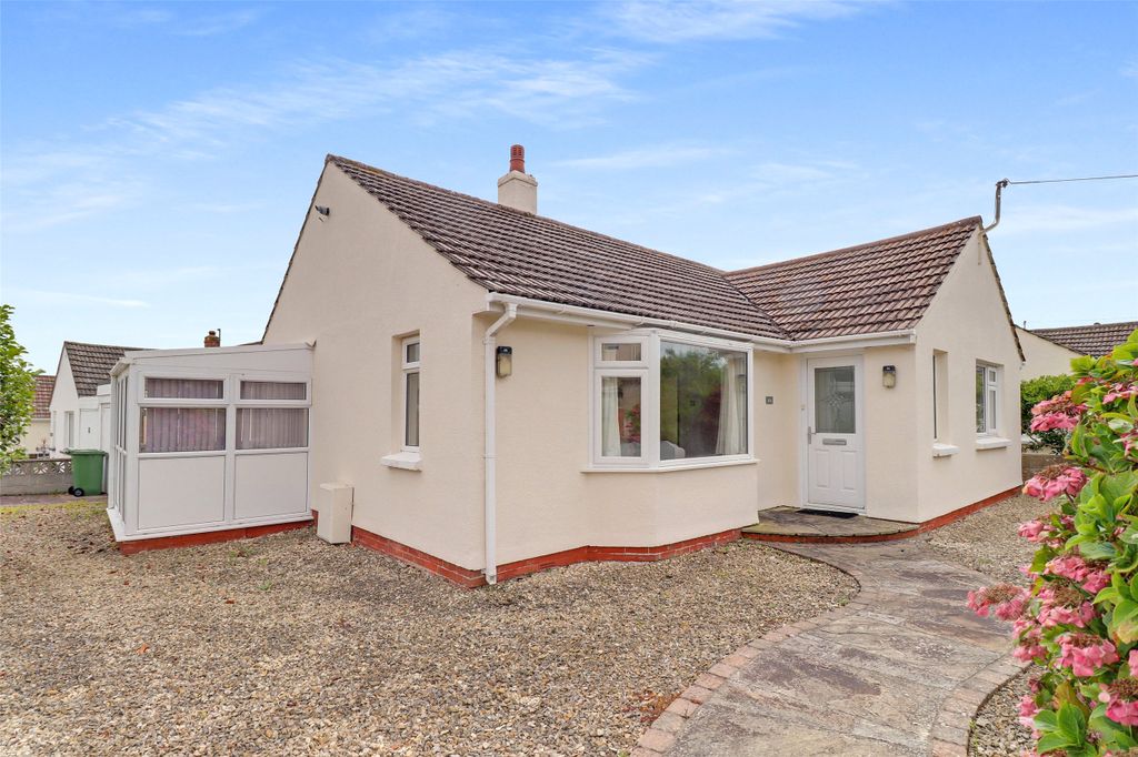 Property photo 1 of 14 Front