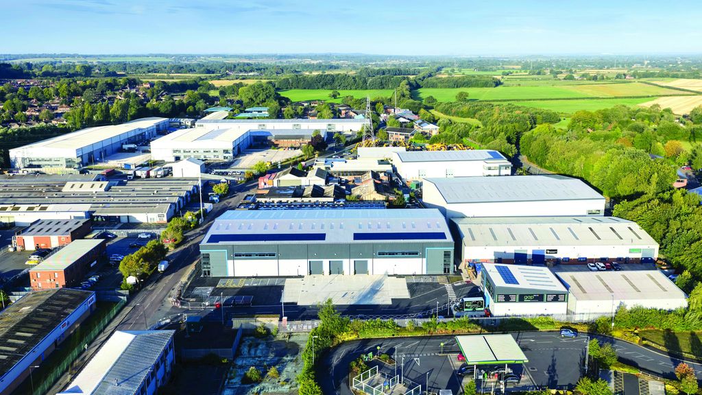 Property photo 2 of 7 Fd5Ff0Ed4d19466B89B2557061082B9F.Jpg