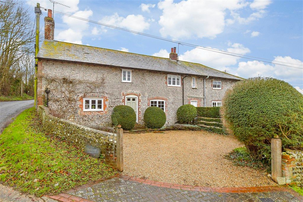 Property photo 1 of 17 Front Elevation