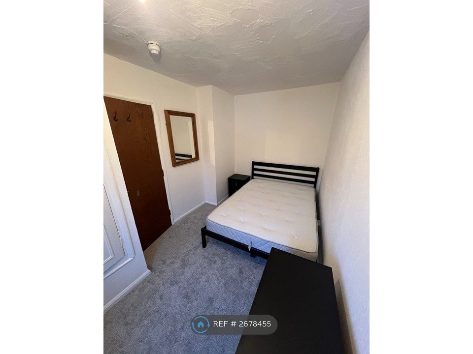 Property photo 1 of 4