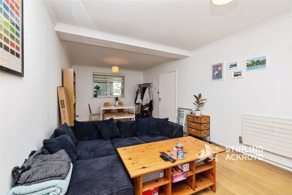 Property photo 2 of 21 Reception Room