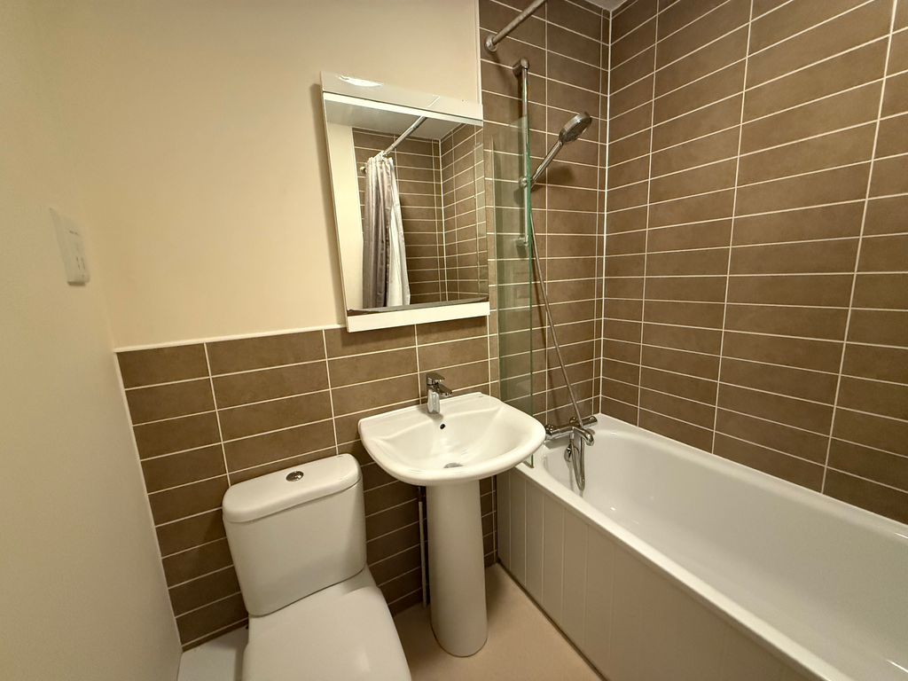 Property photo 3 of 4 View