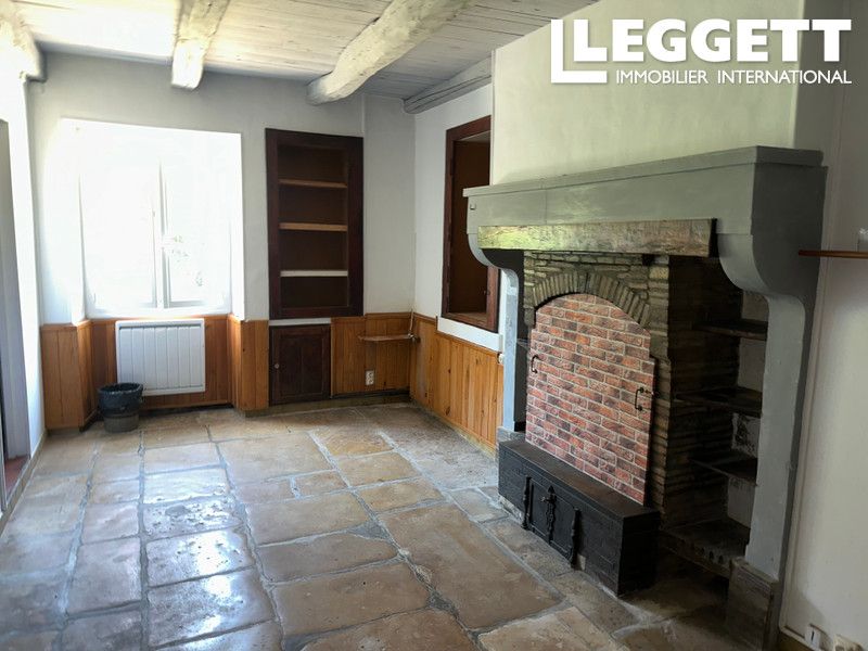 Property photo 2 of 10