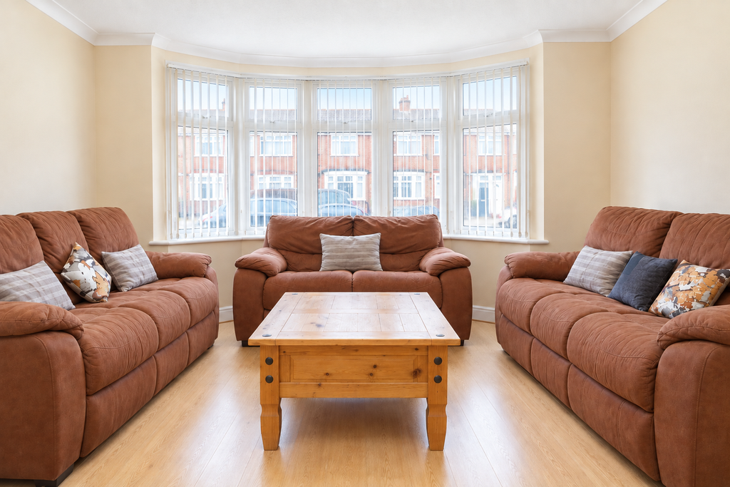 Property photo 2 of 11