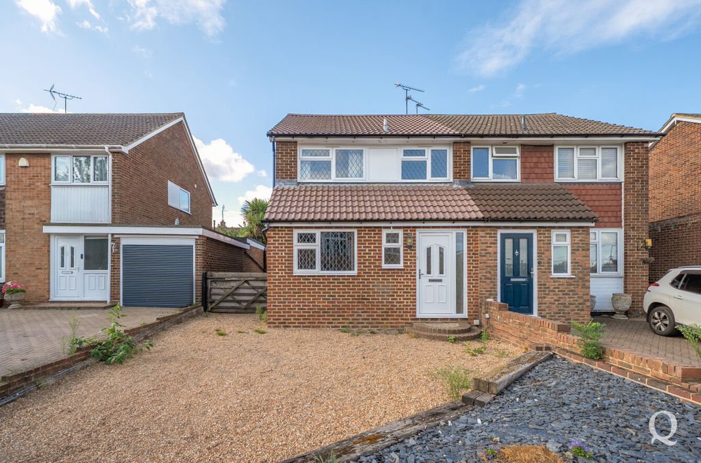Property photo 1 of 21 c634c1B9-356F-405...