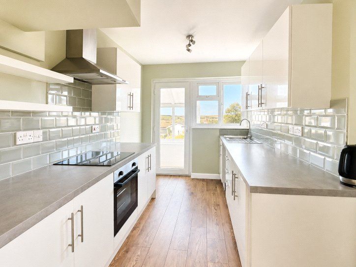 Property photo 3 of 14 Picture No. 04