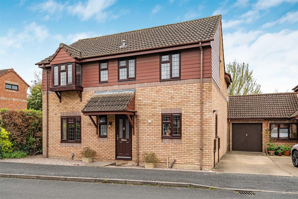 Property photo 1 of 21 22_77913.Jpg