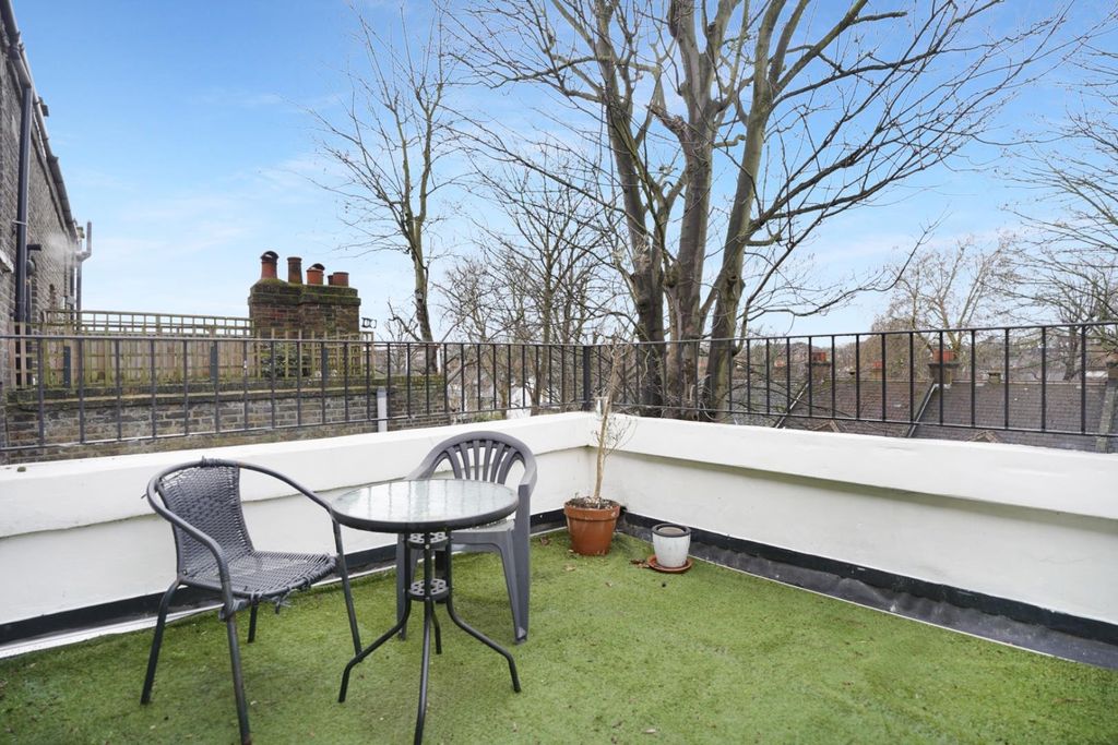 Property photo 2 of 10 Dsc02073.Jpg