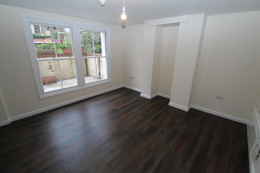 Property photo 2 of 8 Img_7440.Jpg