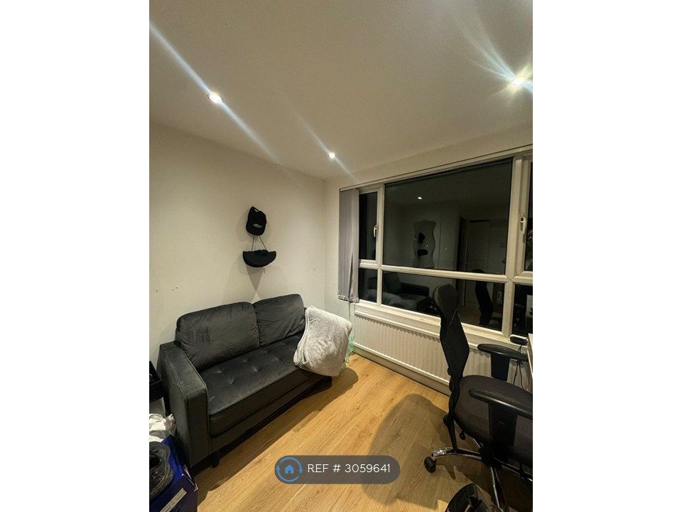 Property photo 2 of 7