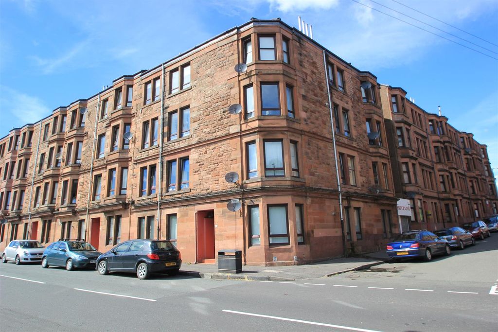 Property photo 1 of 2