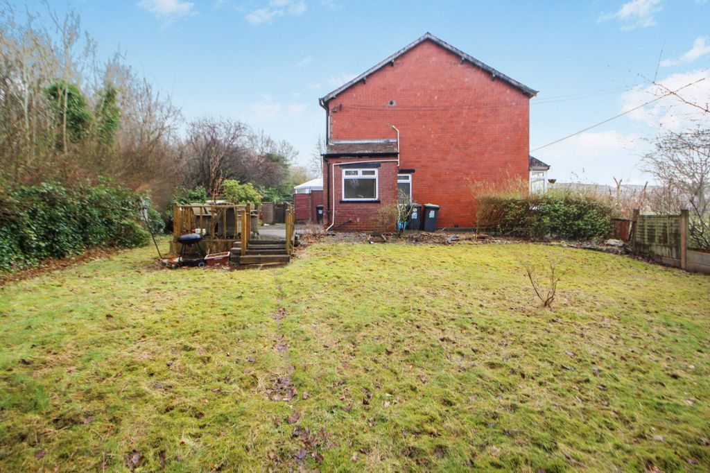 Property photo 2 of 8 Picture No. 14