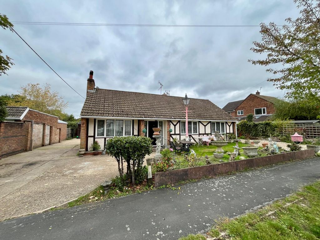 Property photo 2 of 22