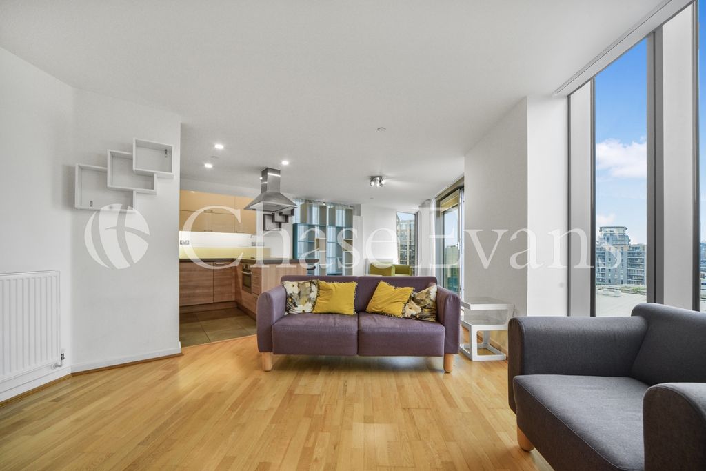 Property photo 2 of 18 Living Area