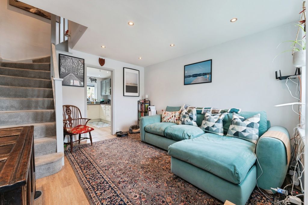 Property photo 3 of 16 Pbox-Img.Jpg