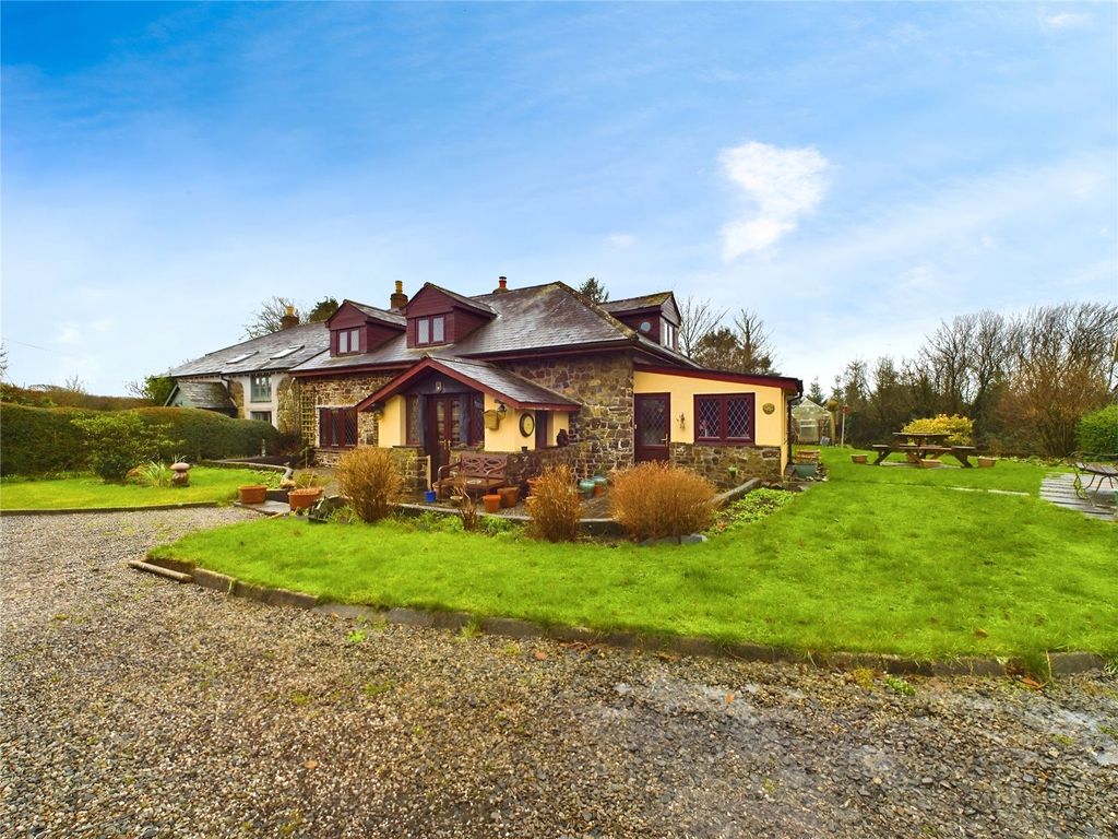 Property photo 1 of 32 Picture No. 18