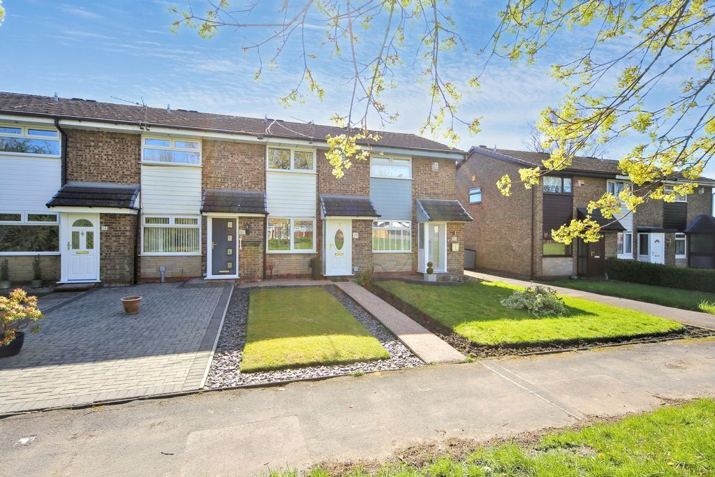 Property photo 1 of 21