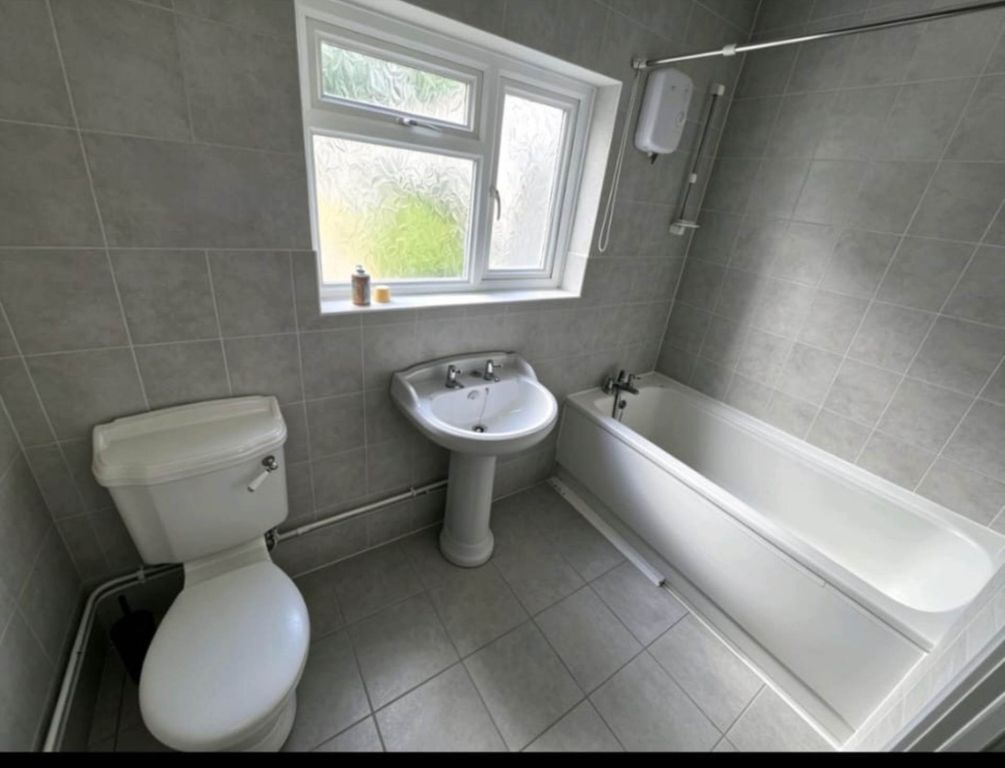 Property photo 3 of 3