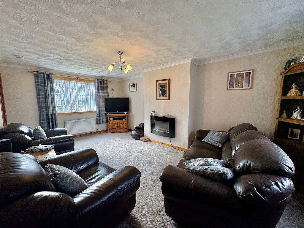 Property photo 2 of 8 Not Specified